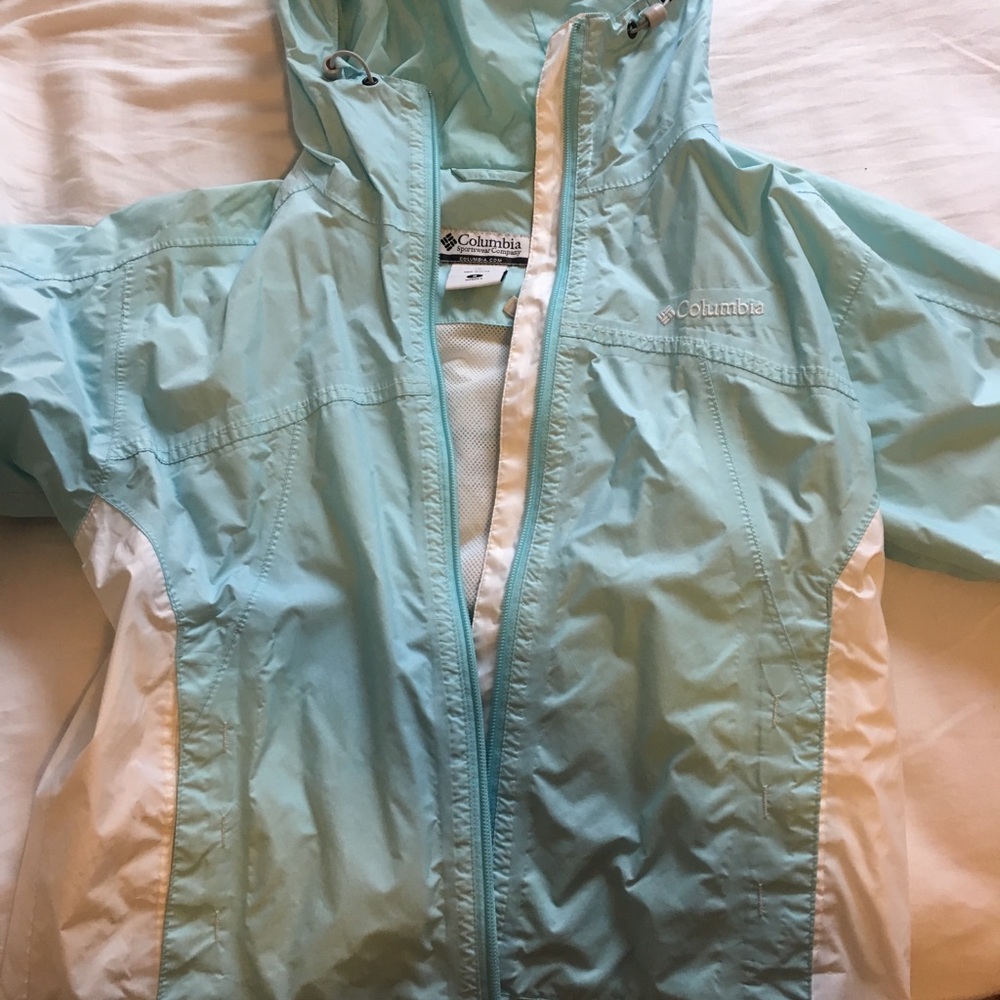 Blue Columbia wind breaker jacket